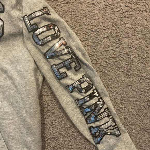 VS Victoria’s Secret PINK VTG Faux Fur Bling Sequin Hoodie Jacket Sweatshirt Y2K - Picture 8 of 12